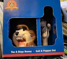 New 1998 Looney Tunes Bugs Bunny and Taz Salt and Pepper Shakersl vintage