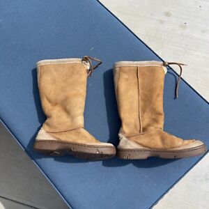 UGG Australia Ultimate Tall Winter Boots Womens Size 7 EUR 38 Chestnut Sheepskin