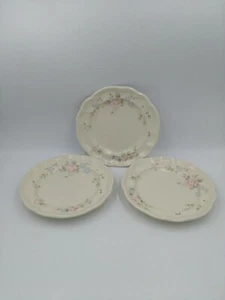 Lote de 3 platos de pan y mantequilla-postre Pfaltzgraff Tea Rose 7 1/4", EE. UU. - Imagen 1 de 8