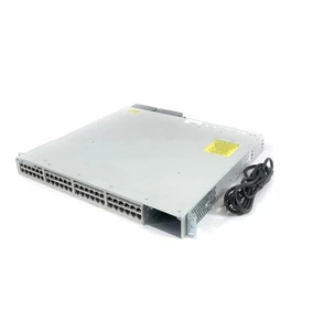 48-portowy przełącznik Cisco C9300-48U-A PoE z zasilaczami 1100W - patrz opis - Zdjęcie 1 z 6