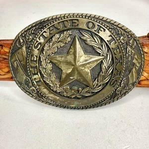 Hebilla de cinturón Tony Lama de colección latón macizo estado de Texas occidental para hombre 42 años 80 - Imagen 1 de 5