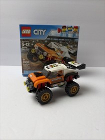 LEGO City: Stunt Truck Set #60146 - 100% Complete With Instructions