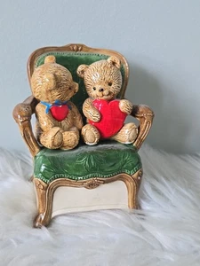 Osos de peluche vintage Enesco Otagiri Malasia con corazones caja de música de cerámica funciona - Imagen 1 de 9