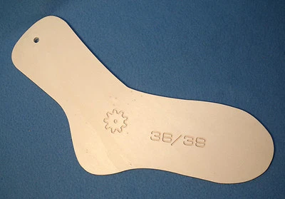 Socken stricken Sockenbrett Sockenholz Sockenhalter Gr. 38 / 39 Sockenspanner