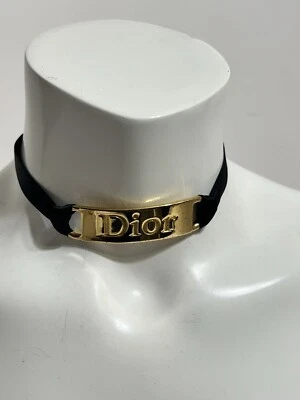 Collar Gargantilla Cinta Negra Logotipo Dorado Grande Christian Dior Por John Galliano De Colección Foto 1 de 4