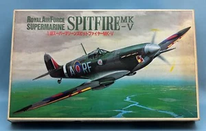 Fujimi 1/48 Supermarine Spitfire MK-V 15 - Picture 1 of 10
