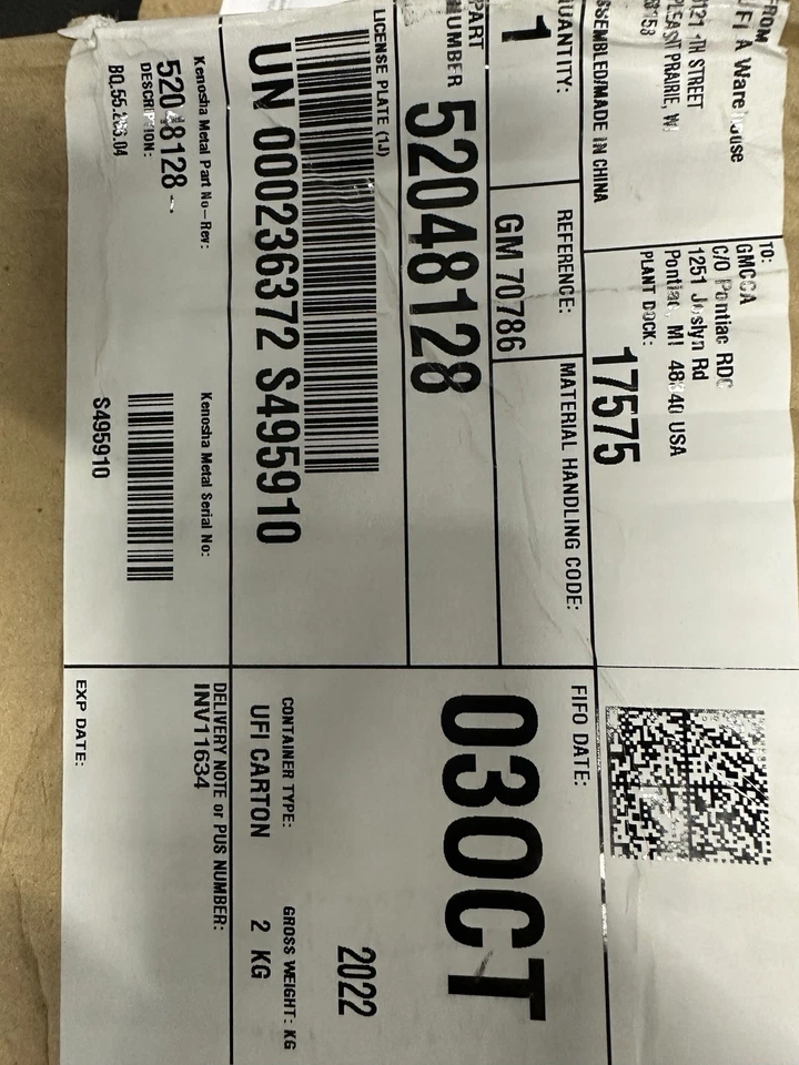 Genuine GM 2016-2022 Canyon Colorado Fuel Filter with Water Separator 52048128 - Image 1 of 4