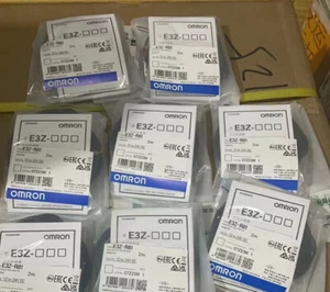 E3ZR81 1X New Omron E3Z-R81 Photoelectric Switch Sensor Fast Shipping - Picture 1 of 2