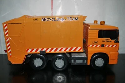 CITY SERVICE CLEANER MAN 18" FREEWHEEL PLASTIC GARBAGE TRUCK DICKIE TOYS USED - Image 1 of 4