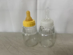 2 Vintage Glass Baby Bottles Gerber Juice Reborn Dolls Preemie Newborn Size - Picture 1 of 3