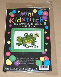 "Smile Big" Kit punti croce rana con pulsante Mill Hill Dragonfly nuovo con scatola 3x5" - Foto 1 di 2