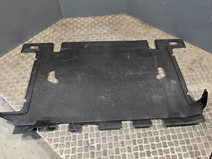 Iveco Daily MK6 ab 2015 2.3 Crew Cab Heckkabine Fußmatte Teppich ORIGINAL - Bild 1 von 9