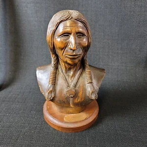 Cheif Quannah Parker Wooden Sculpture Bust By Cecil O'Dell - Picture 1 of 11