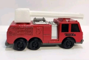1992 Tonka 4" Steel Red Fire Engine #5 Truck with Extension Ladder - Picture 1 of 5