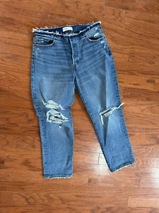 womens distressed boyfriend fit jeans Abercrombie & Fitch size 30 (10) - Picture 1 of 5