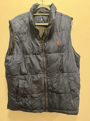 U.S. Polo Assn Men’s Puffer Vest Size Large Navy Blue Zip Jacket Orange Lining - Image 1 of 2