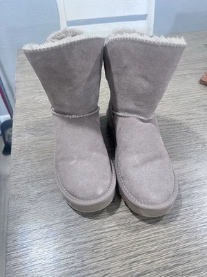 Botas de invierno peludas Style & Co para mujer talla 9 usadas en excelente estado Foto 1 de 4