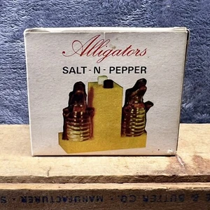 Vintage Push Button Alligator Salt And Pepper Shakers NIB Honk Kong Yellow Red - Picture 1 of 7