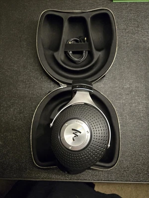 Focal Elegia: Cuffie dinamiche posteriori chiuse - Immagine 1 di 4