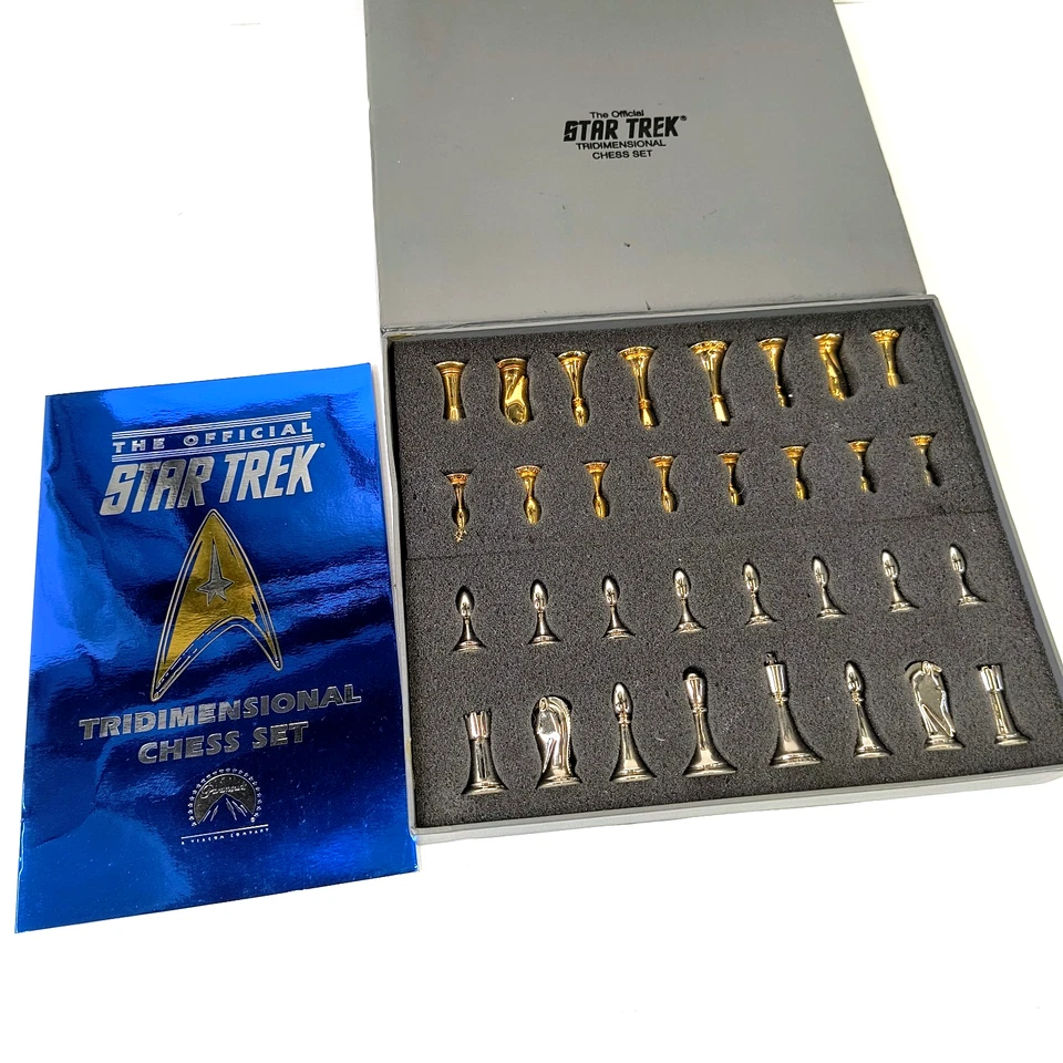 Star Trek Tridimensional Chess Pieces Metal Gold & Silver Plated - Image 1 of 4