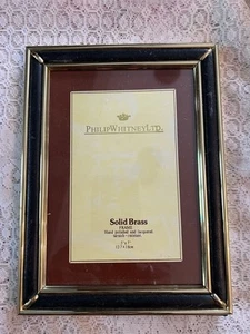 Philip Whitney LTD SOLID BRASS Leather 5" x 7" Photo Frame POLISHED & Lacquered - Picture 1 of 6