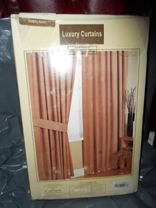LUXUS VORHÄNGE. KAFFEE.46/72 BLEISTIFT GEFALTET. KOSTENLOSE PP. - Bild 1 von 3