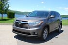 2015 Toyota Highlander XLE AWD 4dr SUV 2015 Toyota Highlander, Gray with 56020 Miles available now!