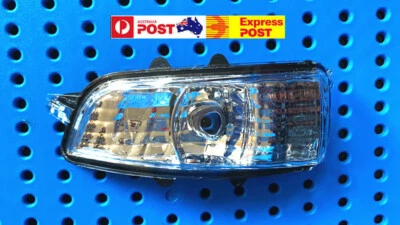 WING DOOR MIRROR INDICATOR for VOLVO C30 S40 S60 C70/S70/V70 S80 V50 - Image 1 of 4