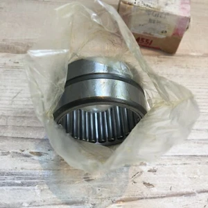 McGill MR28 Cagerol needle roller bearing, NEW, Boxed - Picture 1 of 4