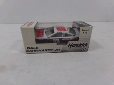 Chevy SS 2013 1:64 diecast Dale Earnhardt Jr. #88 Guardia Nacional Hombre de Acero Foto 1 de 4