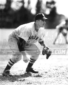 Johnny Pesky Boston Red Sox black and white infield 8x10 11x14 16x20 photo 663 - Picture 1 of 1