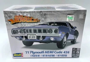 Revell Muscle ~ '71 Plymouth Hemi Cuda 426 1:24 Scale Model Kit 85-2943 NIB 2020 - Picture 1 of 7