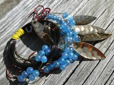 Lot of 10 Northland Double Hook Bait Leech or Crawler Trailers Blue and Gold - Image 1 of 3