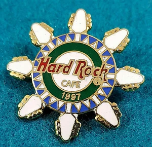 HRC STAFF NAVIDAD NAVIDAD COPO DE NIEVE BLANCO 1997 JIM BERKS PARTY Hard Rock Café PIN - Imagen 1 de 1