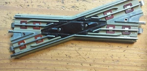 Hornby Dublo OO Gauge EDCL Diamond Crossing Left Hand 3rd rail - Picture 1 of 1