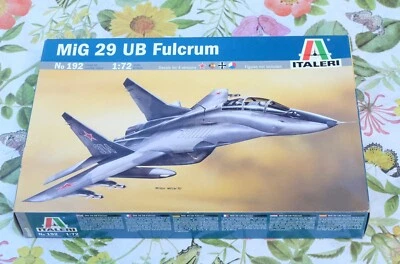 Italeri No 192 1:72 MIG 29UB FULCRUM - Photo 1/4