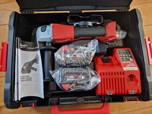 MILWAUKEE M18 BLSAG115XPD-402X 18v 2x4.0AH PILAS AMOLADORA ANGULAR INTERRUPTOR DE PALETA - Imagen 1 de 11
