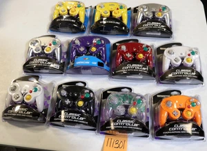 GAMECUBE  CONTROLLERS LOT 11  NEW GAME CONTROLLERS        (111301) - Foto 1 di 1