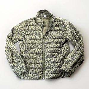 Old Navy Active Puffer Jacket Womens L Green Leopard Print Quilted Lightweight - Picture 1 of 9