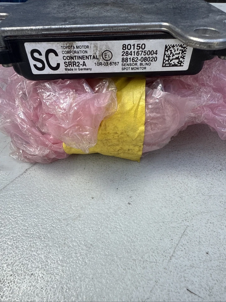 Sensor monitor punto ciego Toyota Sienna 2011-2016 OEM 88162-08020 Foto 1 de 3