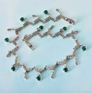 I01 Anklet Silver 925 Green Chalcedony Curves Small Drop With Marcasite - Picture 1 of 9