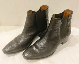 FRYE Dara Chelsea Snake Embossed Women Ankle Boot 11B Rare - Picture 1 of 7
