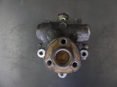 93-95 Volkswagen Eurovan 2.5 OEM Power Steering Pump 044145157A b184 - Image 1 of 4