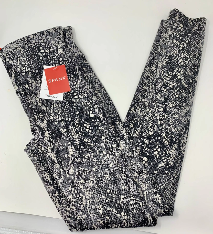 SPANX Leggings sz S Faux Leather Snake Shine Gray Stretch Poly/spandex