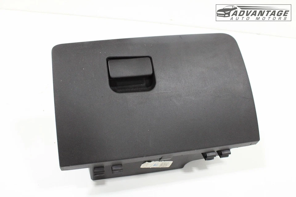 Chevrolet Equinox 2018-2024 tablero lateral derecho guantera compartimento de almacenamiento OEM Foto 1 de 4