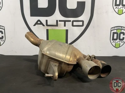 Silenciador izquierdo Porsche Macan S 2014-2018 3,0 L 95B253611AY 134343 Foto 1 de 4