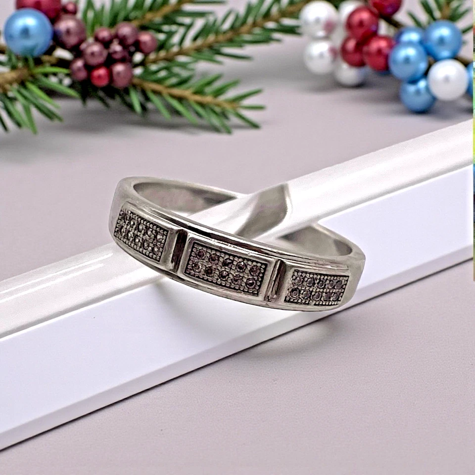 Anel masculino BSI 925 prata esterlina pavê de zircônia cúbica banda fina, tamanho 12,5 - Imagem 1 de 4
