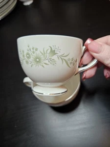 Wedgwood Westbury Bone China Teacup Pair Green Floral Silver Trim No Saucers - Picture 1 of 6