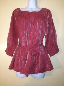DUE PER DUE SZ M WOMENS ACCORDION PLEATED BLOUSE SHIMMERY PINKISH RED Christmas - Picture 1 of 7