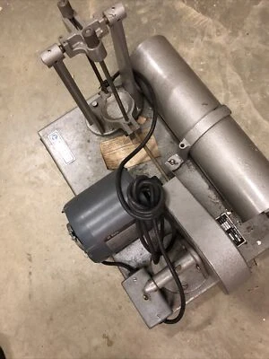 Parr Hydrogenation Apparatus - Image 1 of 4